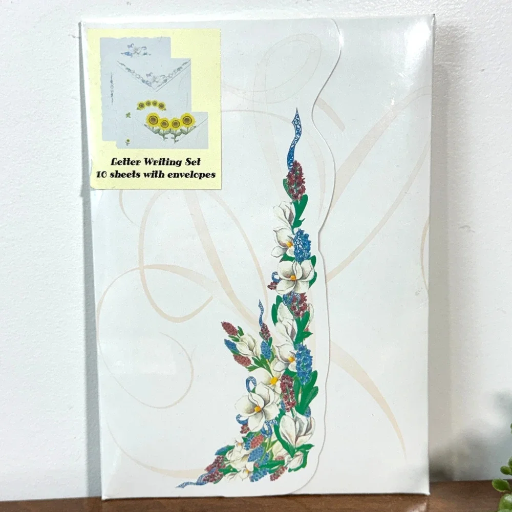 Magnolia Stationary New Set Letter Writing Envelopes 10 Sheets Floral Blue